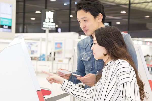 観光案内や館内放送の音声として